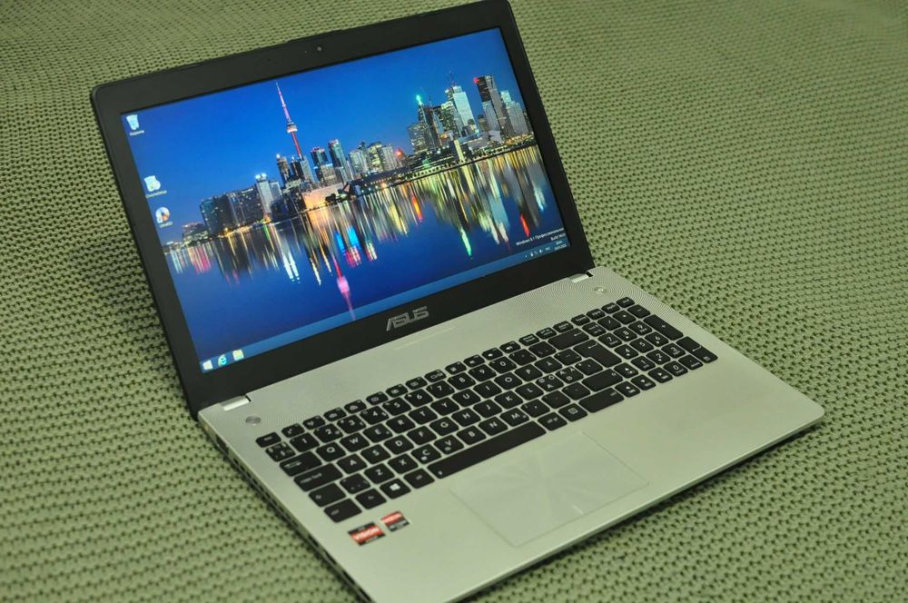 Игровой  ноутбук Asus n56 (AMD A8/ 8Gb/SSD/Radeon 7700 - 2Gb)