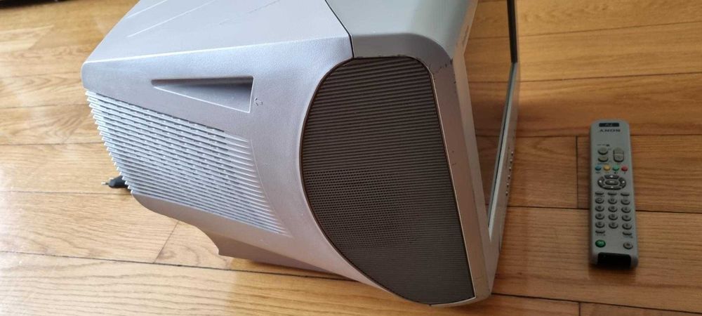 TV SONY, em bom estado