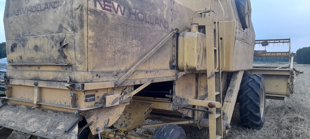 Kombajn new holland 1545 clayson 4m.