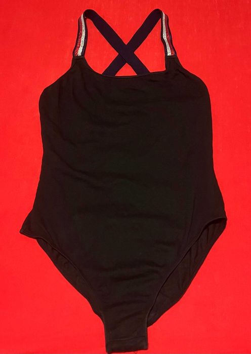 Оригинальное боди от Tommy Hilfiger S хлопок