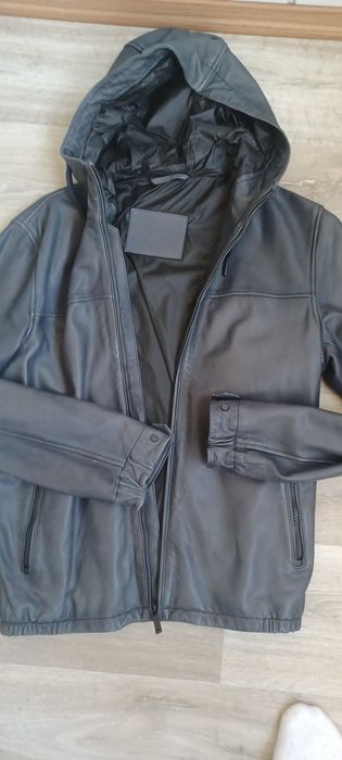 Куртка новая massimo dutti