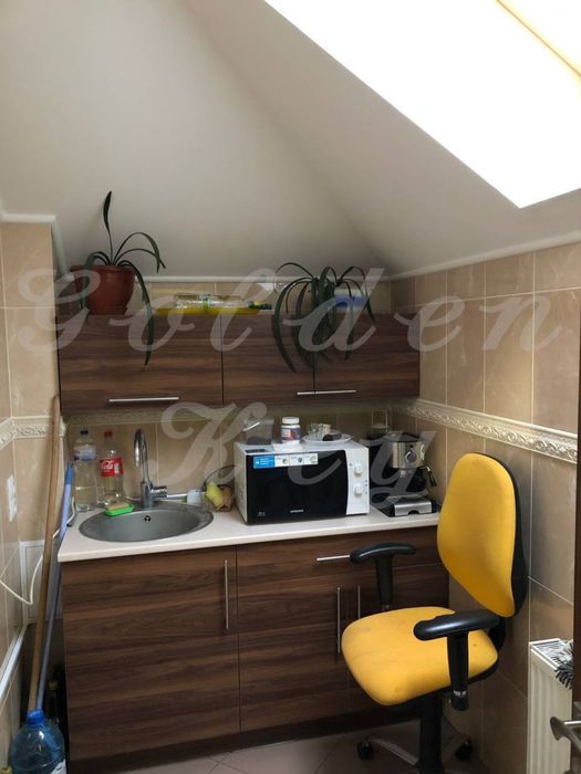 Продам Современный  Офис с Ремонтом 92м2, Центр г. Боярка