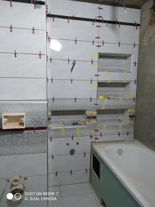 Виконуємо  укладка плитки.