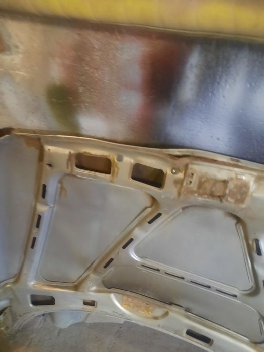 Продам капоть после дтпе ваз 2110