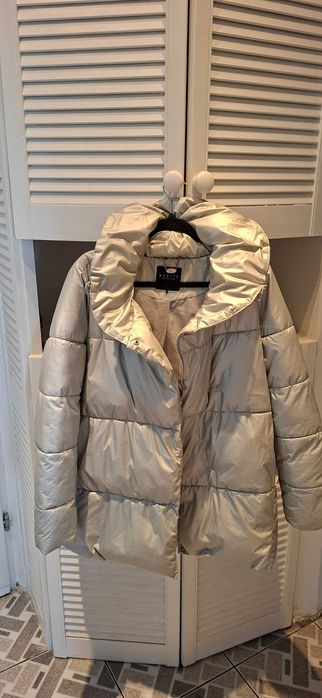 Srebrna kurtka Mohito roz.40