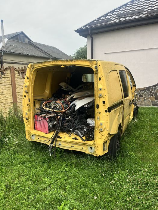 Кузов з підвіскою Renault Kangoo 2