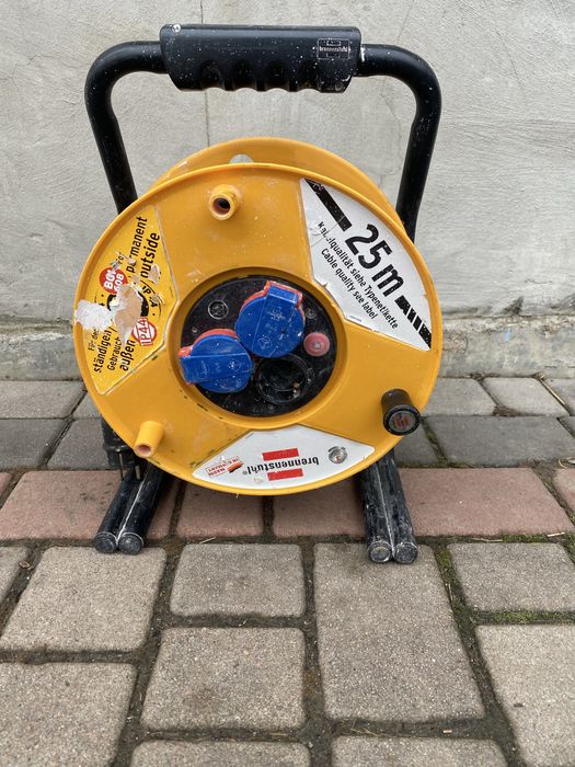 Силовий Подовжувач Brennenstuhl Brobusta 2925