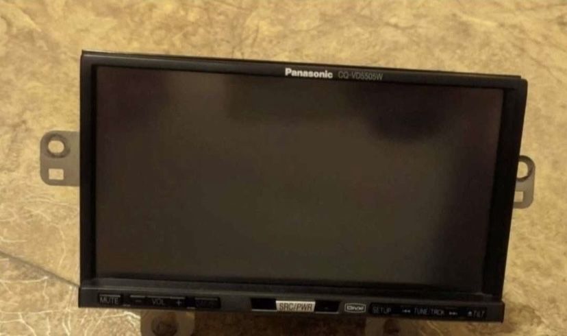 Продам Panasonic автомагнитолу