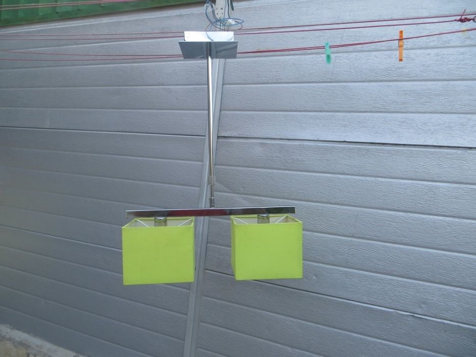 Candeeiro de Tecto + 2 Candeeiros de Mesa Cabeceira