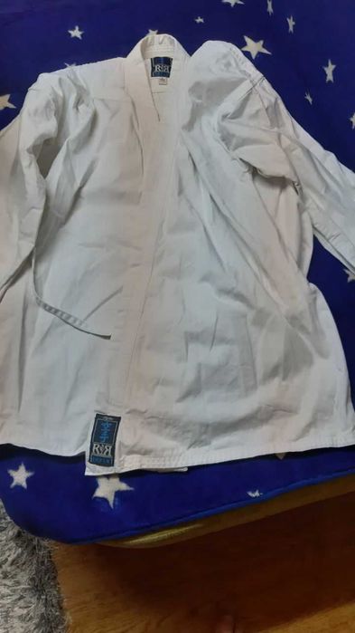 Продам куртку кимоно