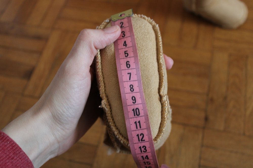 Zimowe buciki niemowlęce