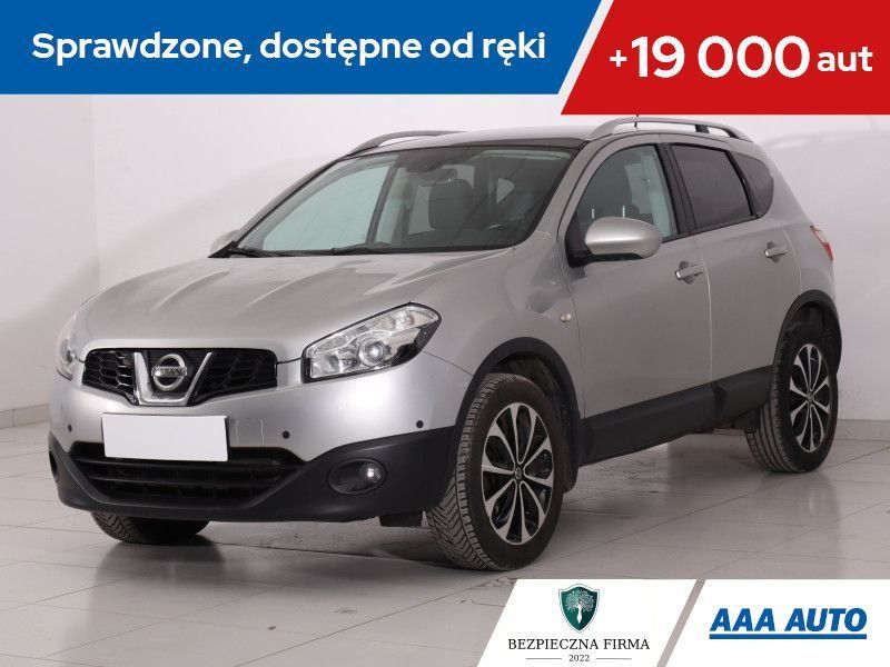 Nissan Qashqai 1.5 Dci, Navi, Tempomat, Parktronic, Dach