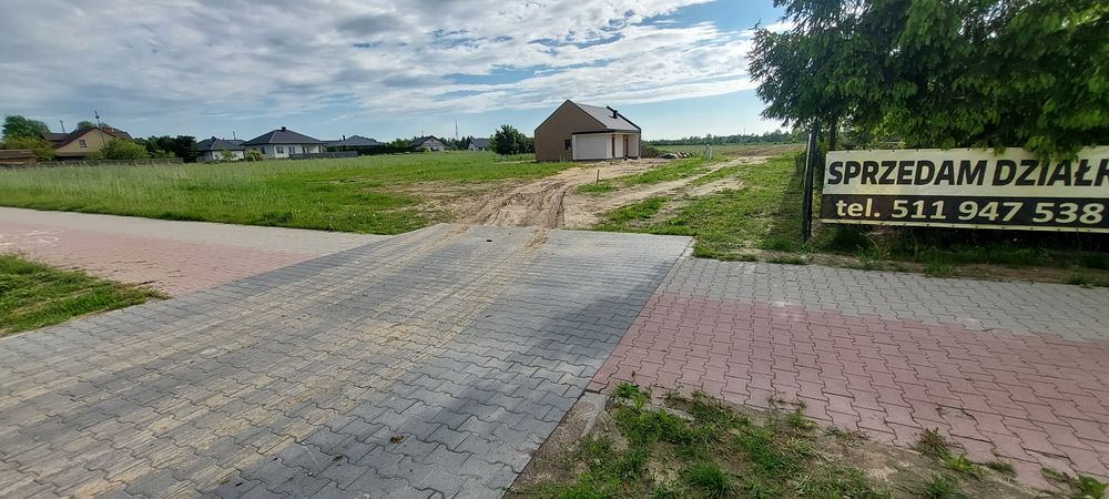Sprzedam działkę budowlaną 10ar