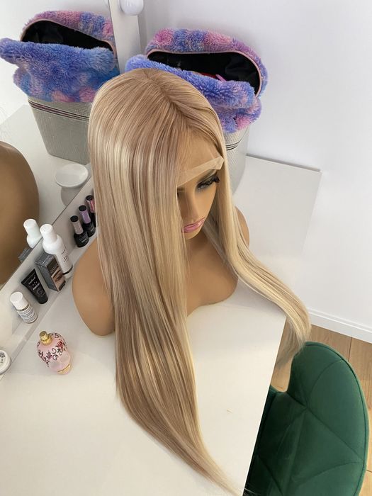 Peruka lace front blond baleyage