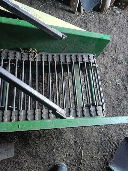 Плуг, копалка, культиватор, сільгосптехніка