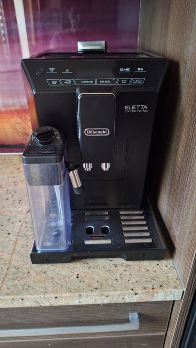 Ekspres ciśnieniowy DeLonghi ECAM44.66X