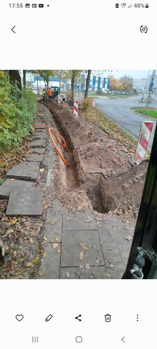 Usługi Minikoparką, Kucie młotem hydraulicznym