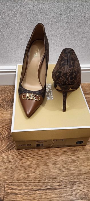 Czółenka  PARKER Michael Kors