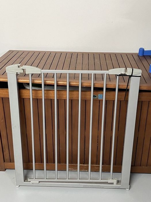 Barreira de segurança crianças