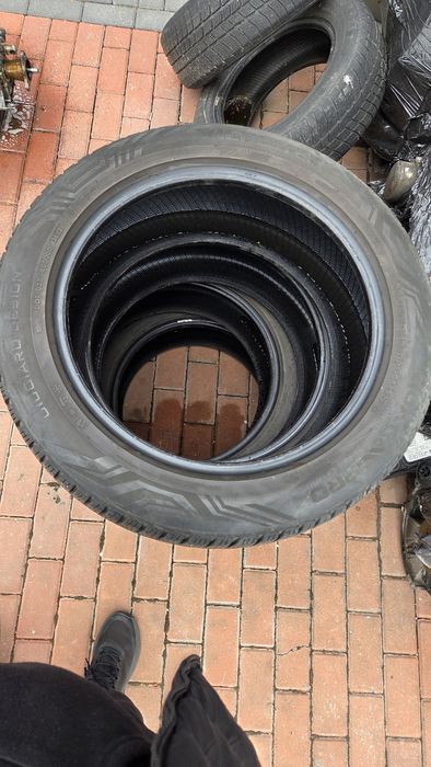 Opony wielosezonowe Vredestein Quatrac pro 225/50R17