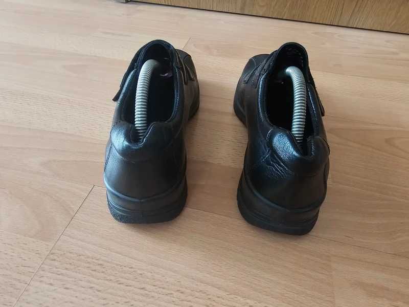 Półbuty skórzane Easy Street 40(26cm) czarne skóra