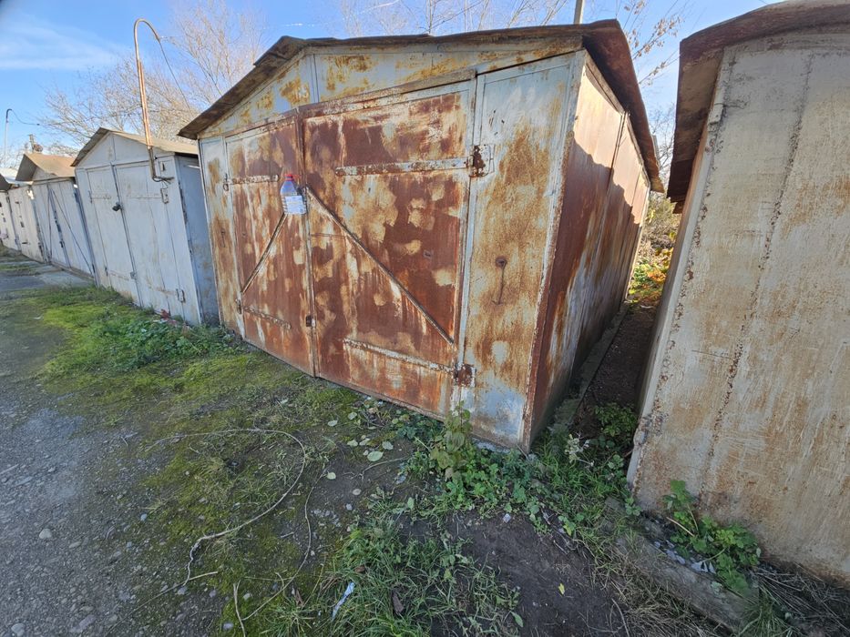 Гараж металевий в ГБК 21 вул.Надрічна