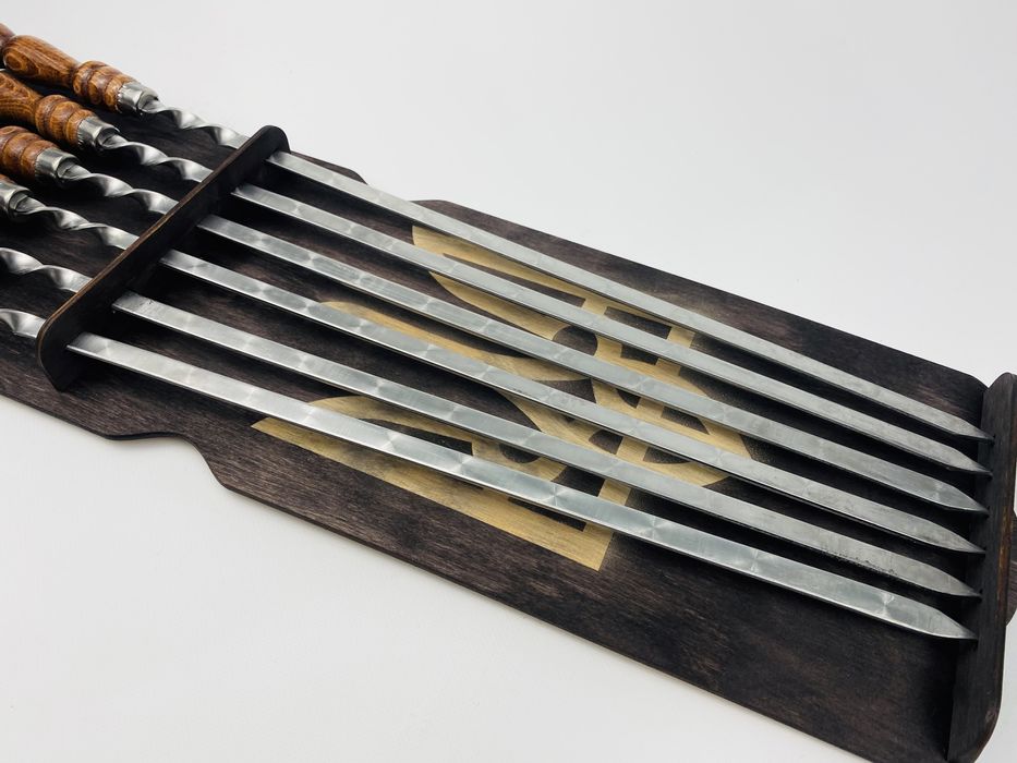 Набор шампуров настенный (6 шампуров и стенд)