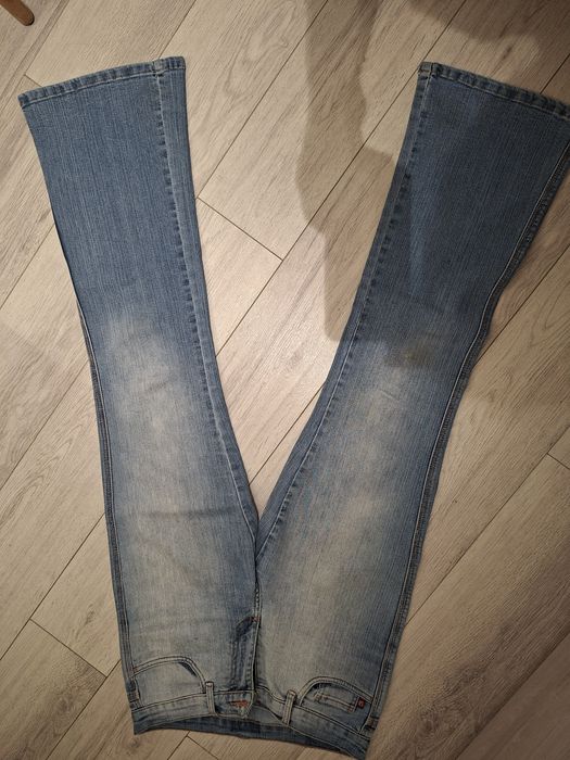 Spodnie jeans dzwony 36