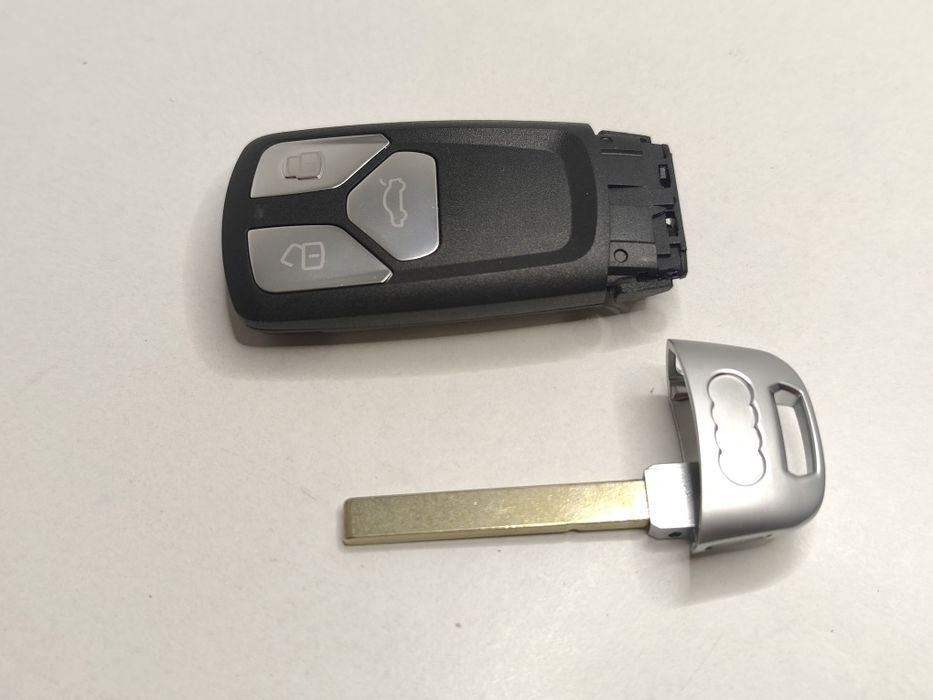Capa Carcaça Chave Audi A4 B9 A5 F5 A6 C8 A3 8V Q5 FY Q7 4M Smart Key Inteligente Comando 3 Botões Lamina Virgem Novo