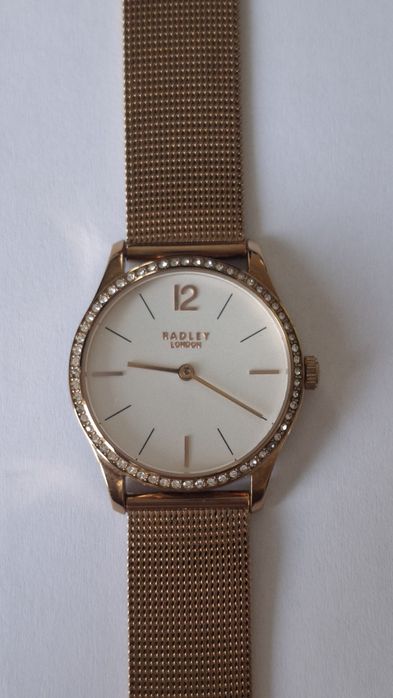 Годинник Radley Millbank Dog Charm Rose Gold Mesh Bracelet Watch
