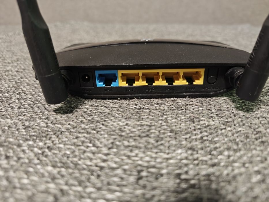 Роутер Huawei WS319
