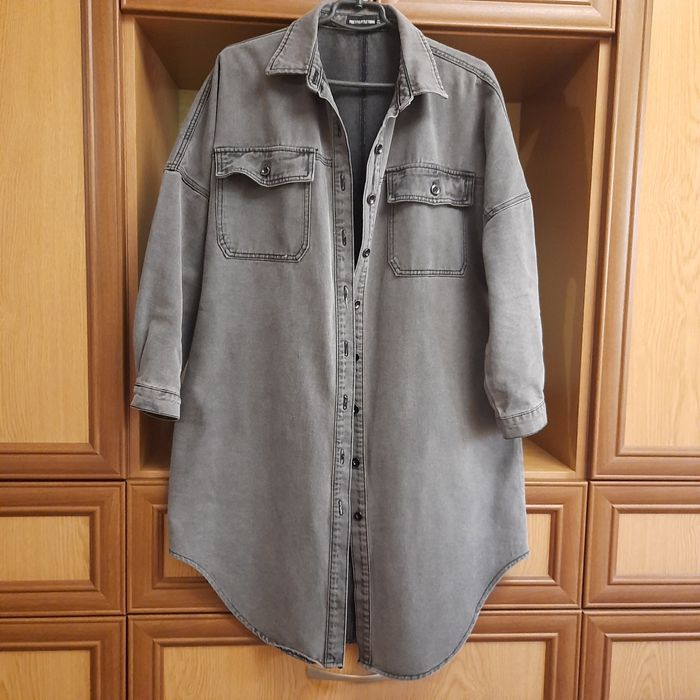 Джинсовая удлинённая рубаха,на 52-54р