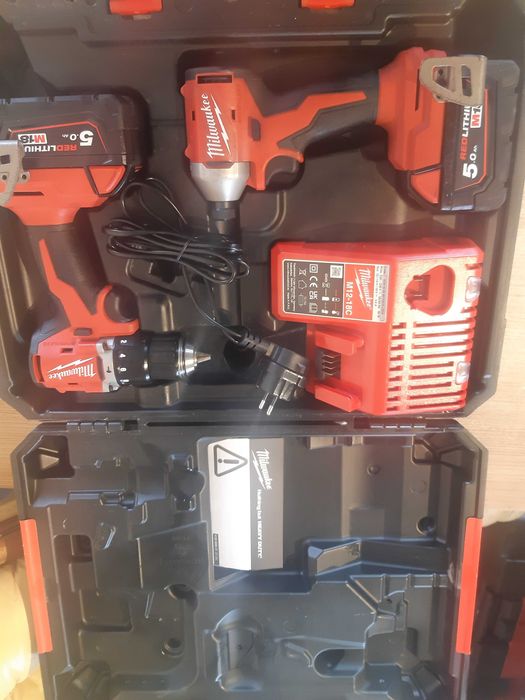 Zakrętarka wkrętarka  Milwaukee M18