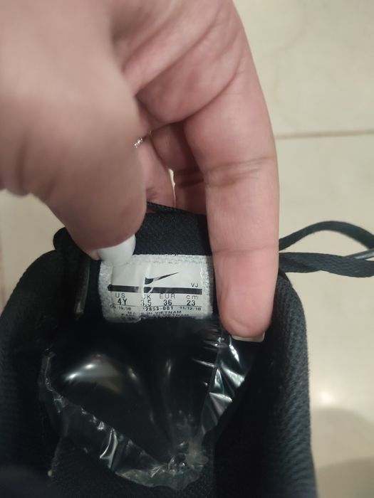 Кросівки жіночі Nike 36 оригінал