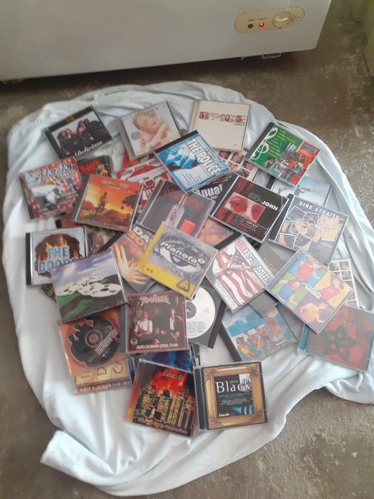 CDS  usados em bom estado