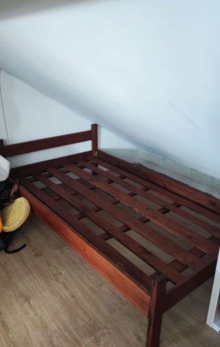 Cama de solteiro de criança