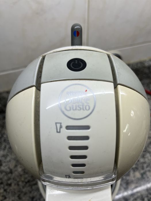 Maquina de cafe a funcionar