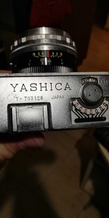 Máquina Yashica Minister-D /T-703 126 antiga