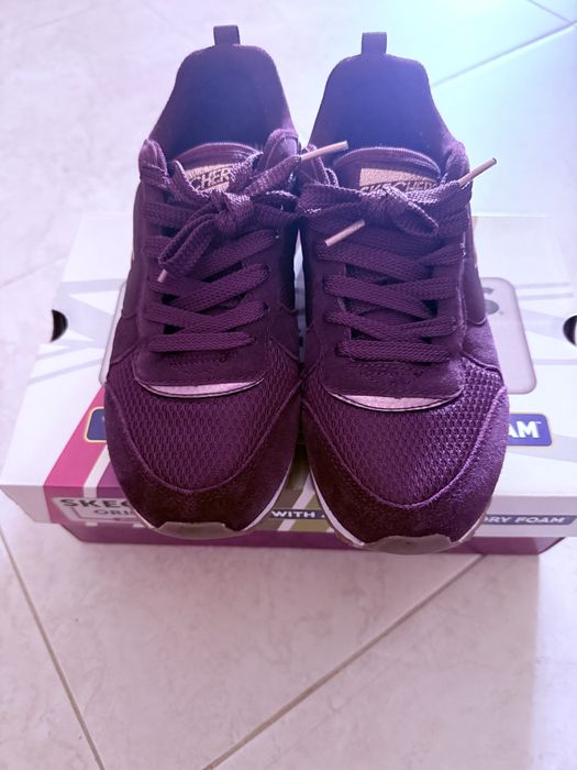 Ténis  Skechers OG 85 - Gold'n Gurl