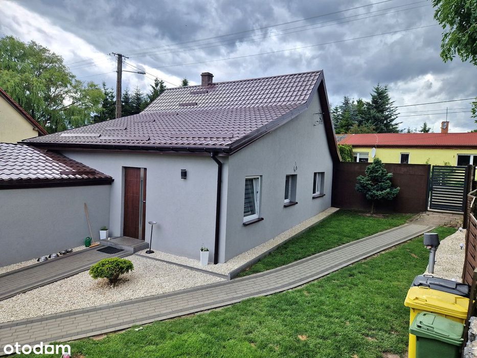 Dom Wolnostojący Jednorodzinny z Dużą Działką !