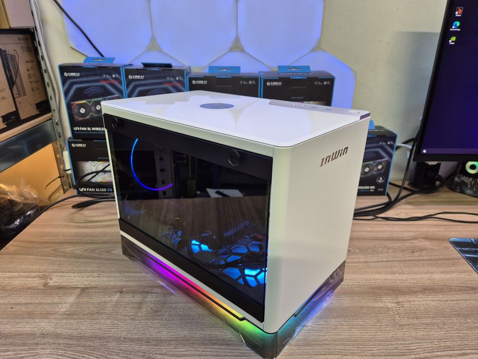 Mini Gaming Ryzen 5 32GB DDR5 RTX 5060Ti 2 TB Win 11 Pro Indukcja WiFi