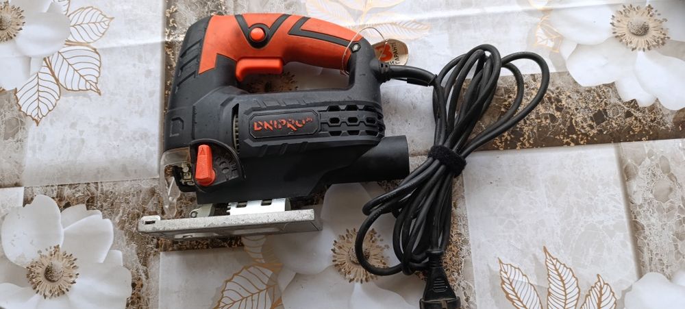 Электролобзик JS-75S