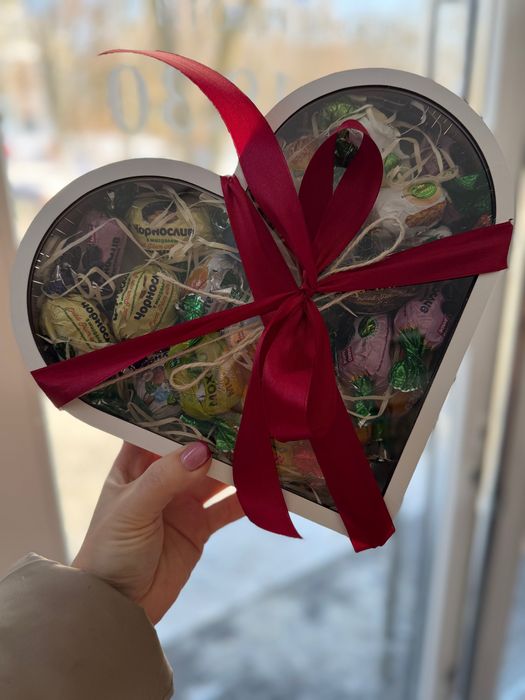 Подарунок, набір сухофруктів