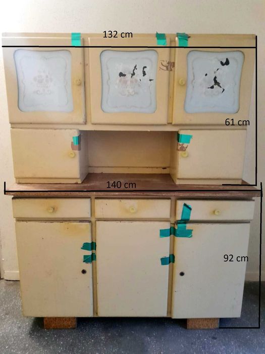 Kredens kuchenny lata 20