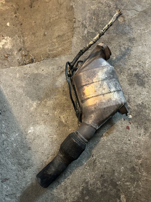 Puszka katalizator bmw e60 e61 525d 177km 530d 218km m57 m57n