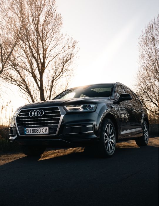 Продам Audi Q7 в ідельному стані