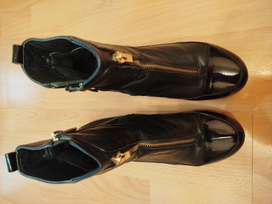 Женские полусапожки . Размер 38.