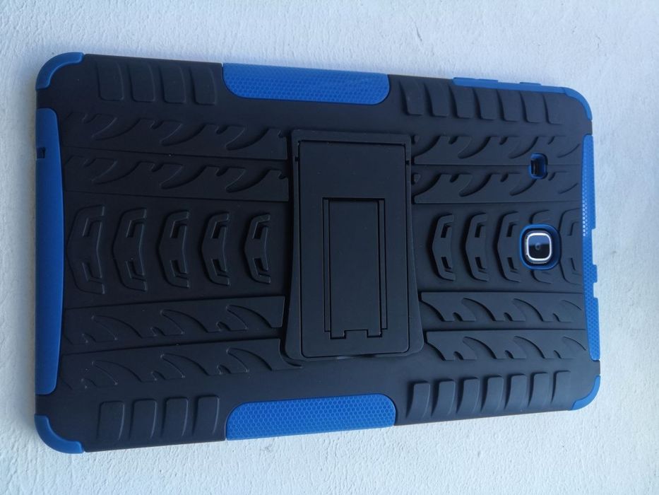 Планшет самсунг Samsung galaxy tab e