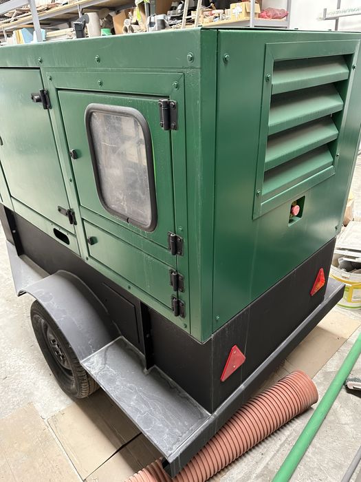 Reboque gerador Zanardi 25KVA trifasico