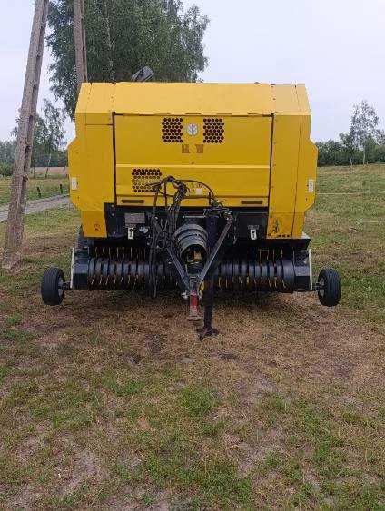 Prasa new Holland br 6090